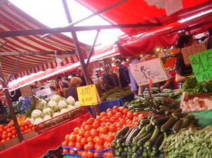 Mercado em Torino City 2